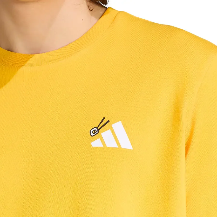 Imagen 4 de 6 de Remera adidas originals Graphic Sushi Logo-AMARILLO