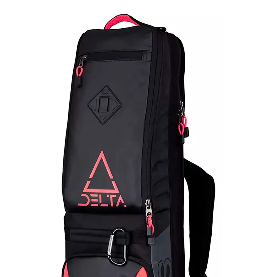 Imagen 2 de 3 de Bolso Grays Kitbag Delta-NEGRO/ROSA
