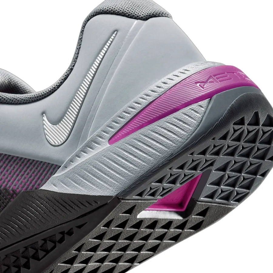 Imagen 6 de 8 de Zapatillas Nike Metcon 10-NEGRO/GRIS/VIOLETA