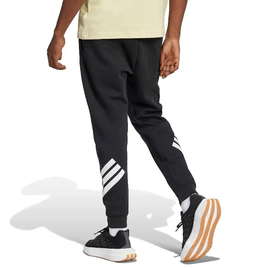 Imagen 2 de 4 de Pantalón adidas Future Icons 3 Tiras-NEGRO