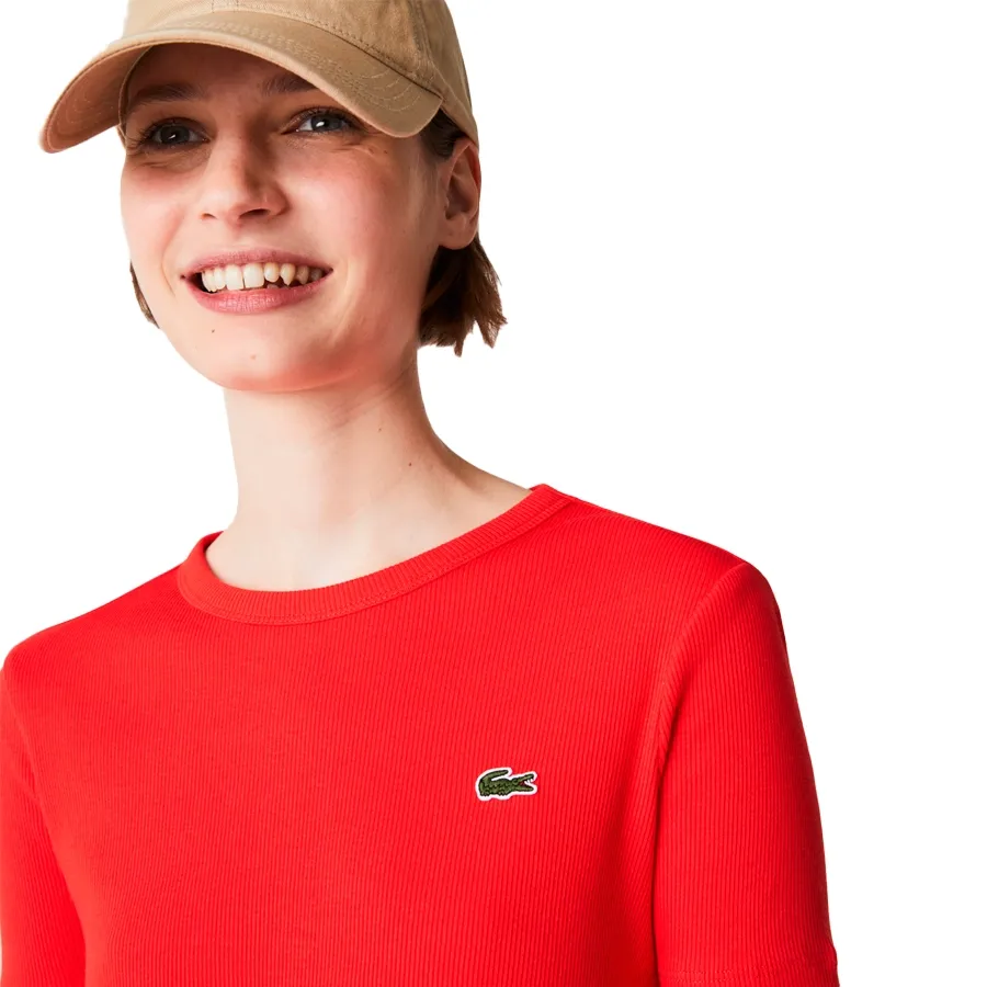 Imagen 2 de 4 de Remera Lacoste Lisa-ROJO