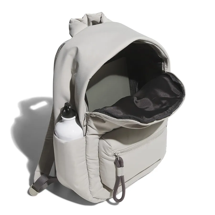 Imagen 3 de 6 de Mochila acolchada-GRIS