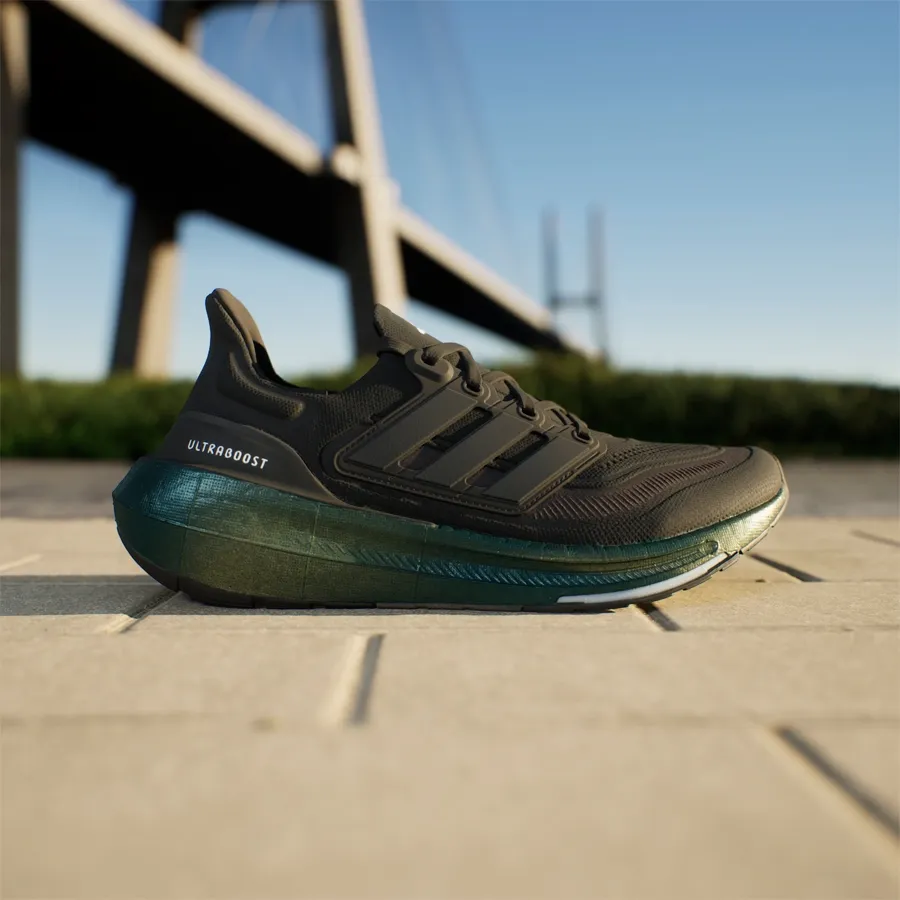 Imagen 9 de 10 de Zapatillas adidas Ultraboost Light-NEGRO/AMARILLO/VERDE