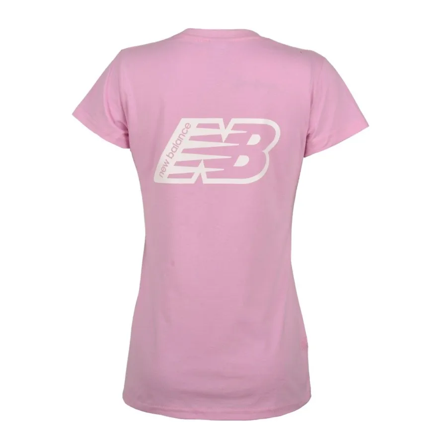 Imagen 2 de 3 de Remera New Balance Essentials-ROSA