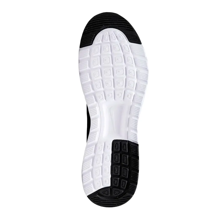 Imagen 4 de 8 de Zapatillas Nike Ez Life  Air Max Nuaxis-NEGRO/BLANCO