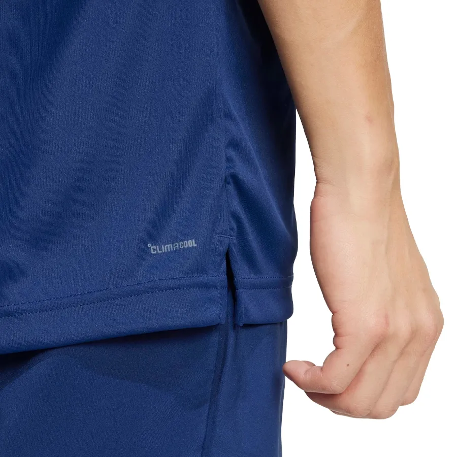Imagen 4 de 6 de Remera adidas Tenis Club Climacool-MARINO/BLANCO