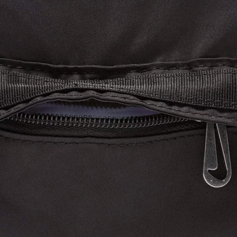 Imagen 3 de 5 de Bandolera Nike Sportswear Futura Luxe-NEGRO
