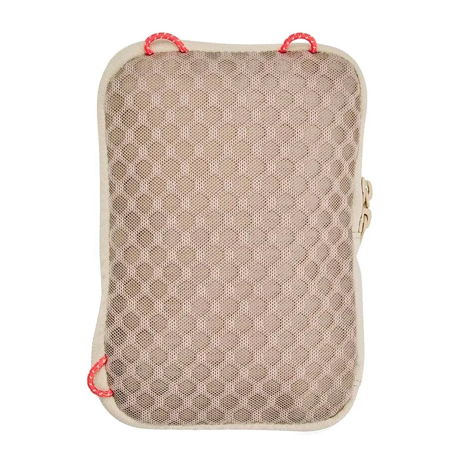 Imagen 1 de 4 de Bandolera Under Armour Loudon Crossbody-NATURAL/SALMON