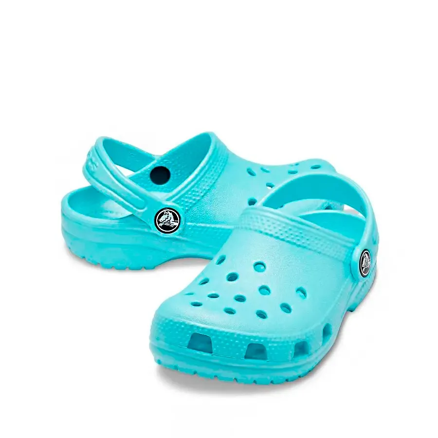 Imagen 2 de 3 de Ojotas Crocs Classic Kids-CELESTE