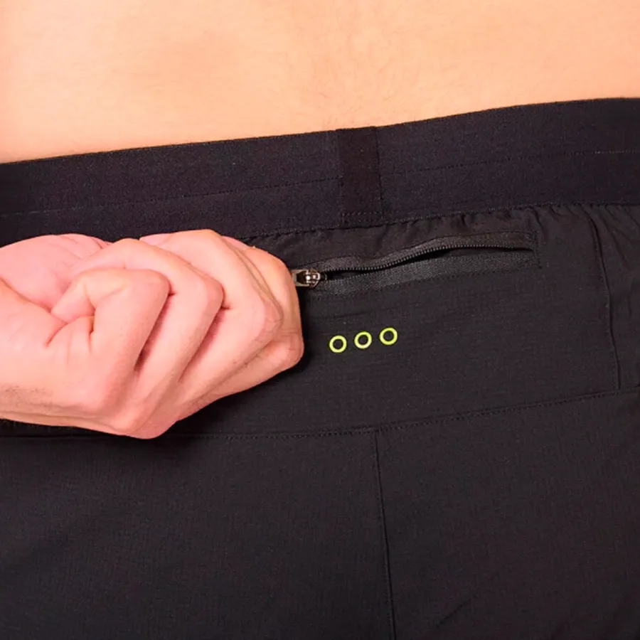 Imagen 4 de 5 de Pantalón Saucony Boston Woven-NEGRO