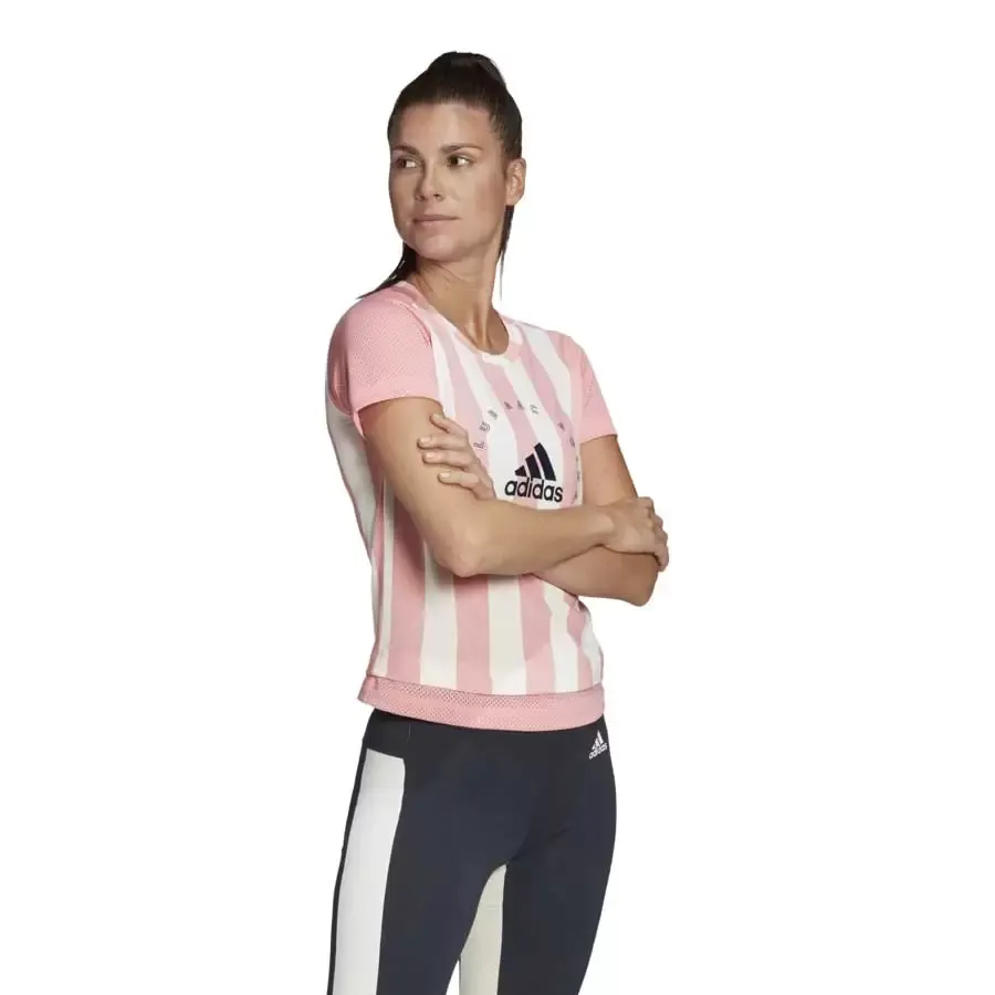 Imagen 0 de 4 de Remera adidas Slim Graphic-ROSA
