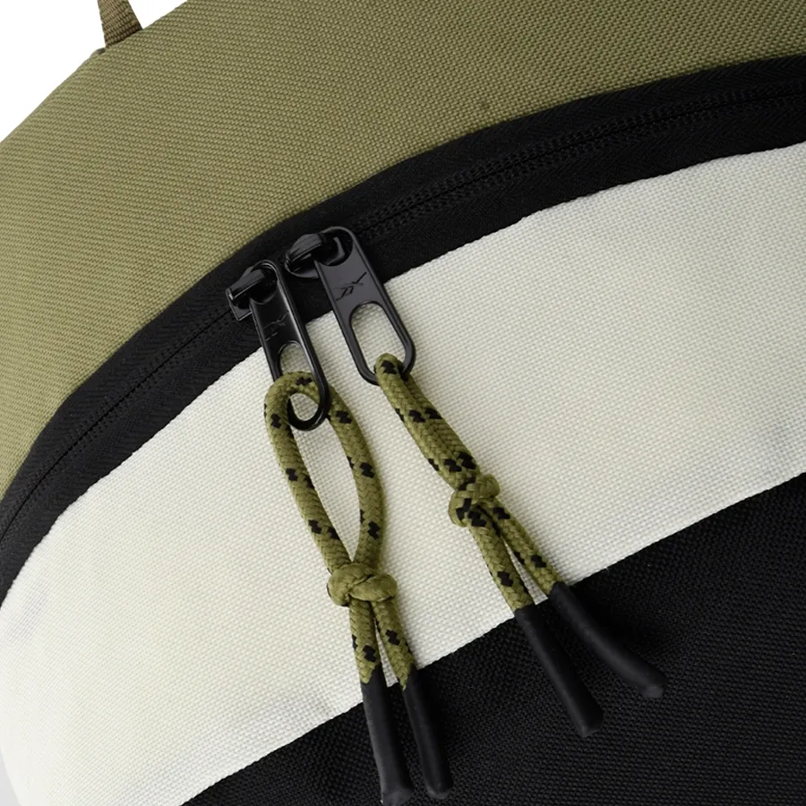 Imagen 2 de 3 de Mochila Reebok-BEIGE/VERDE