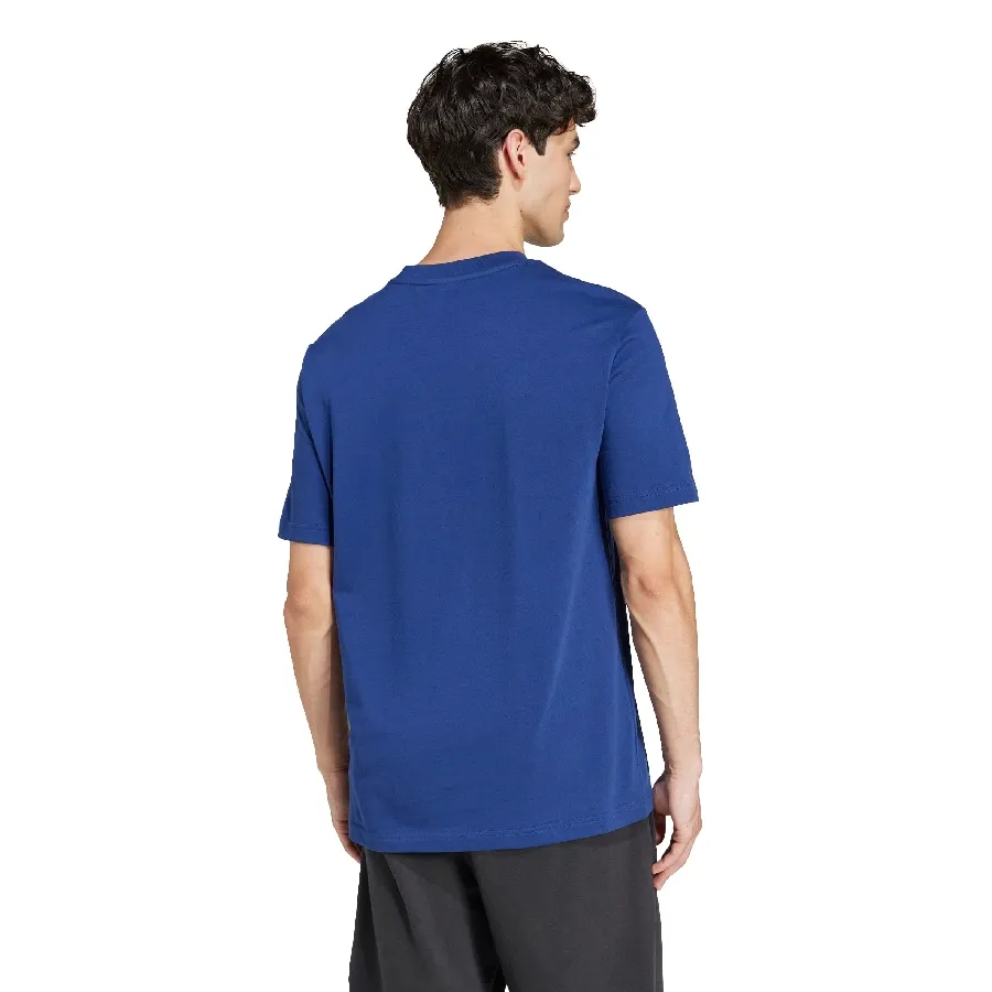 Imagen 2 de 6 de Remera adidas punto simple con logo pequeño Essentials-AZUL
