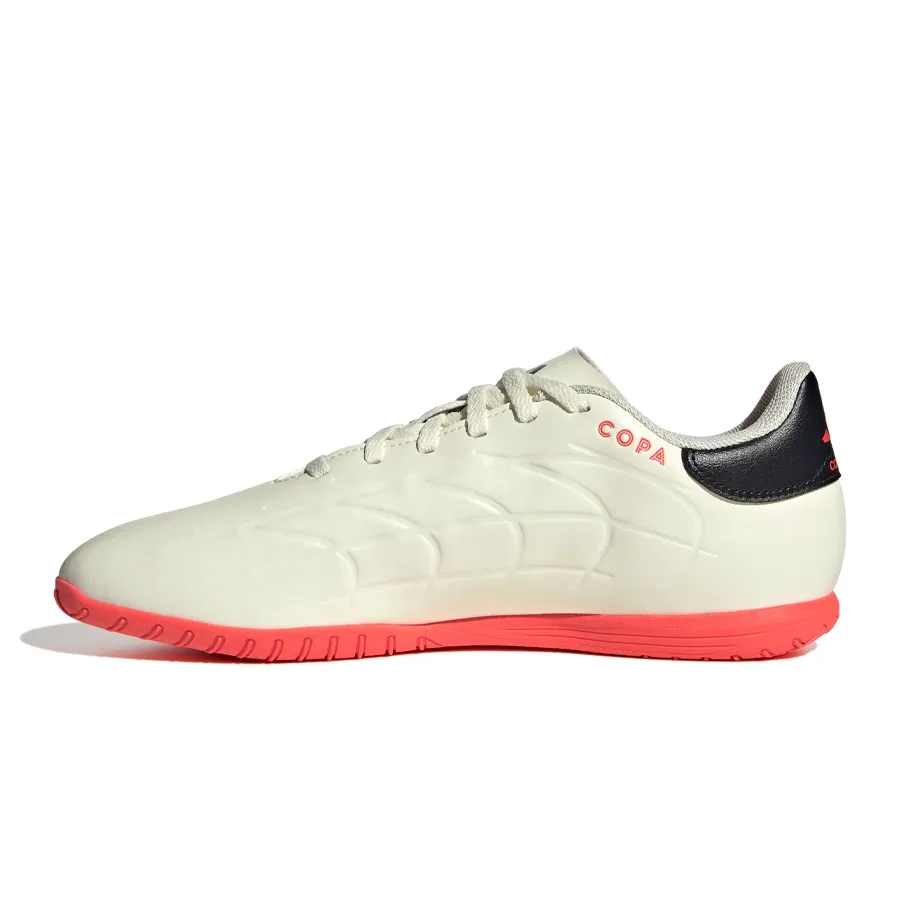 Imagen 2 de 8 de Botines adidas Copa Pure 2 Club-NATURAL/NEGRO/NARANJA FLUOR