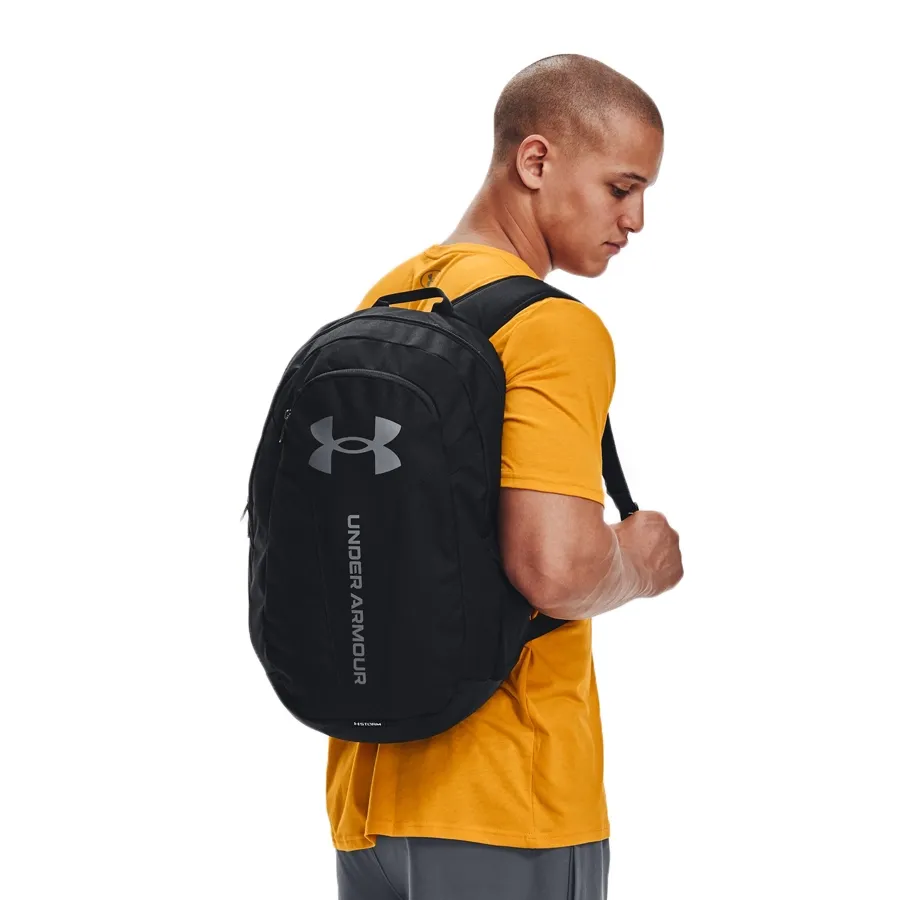 Imagen 2 de 6 de Mochila Under Armour Huste Lite-NEGRO/GRIS