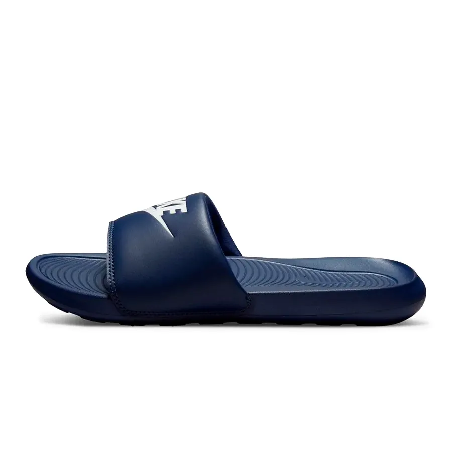 Imagen 2 de 5 de Ojotas Nike Victori One-MARINO