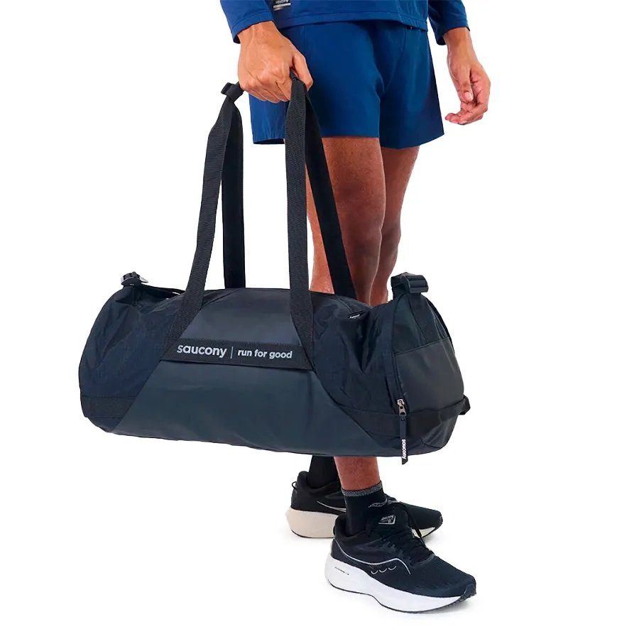 Imagen 0 de 6 de Bolso Saucony Hurricane Duffle 40Lt-NEGRO