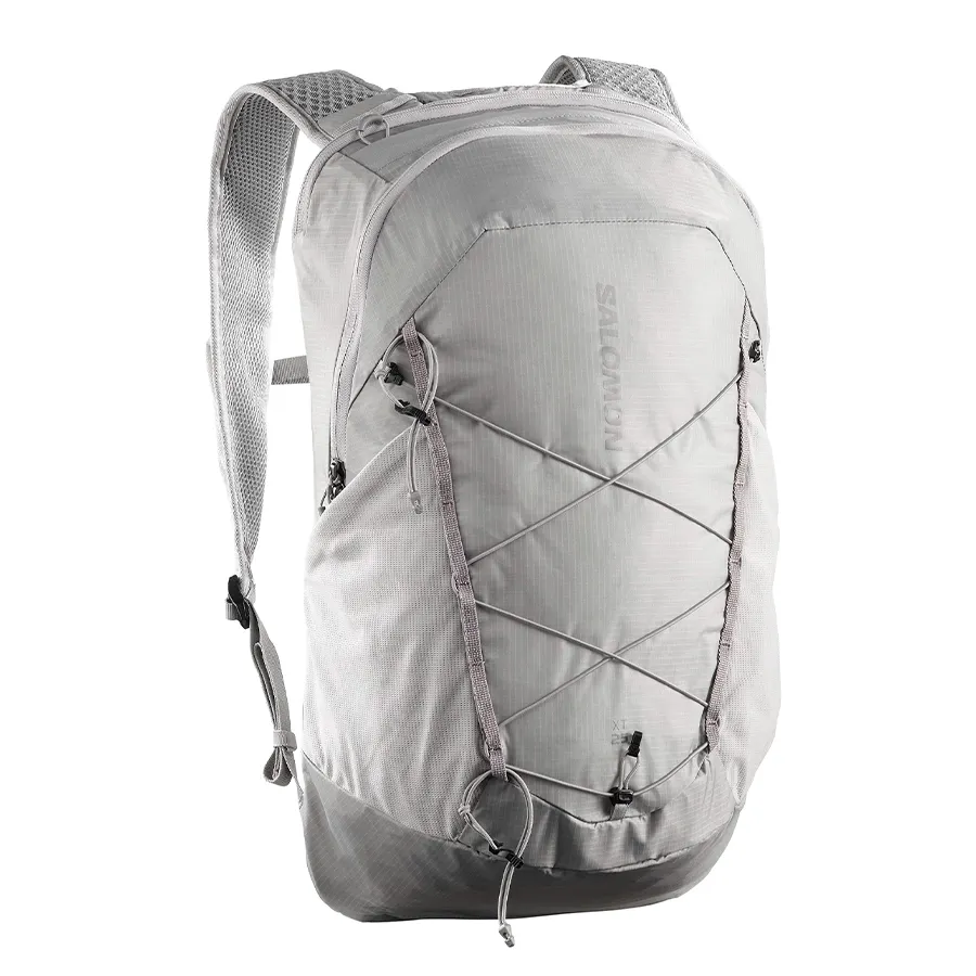 Imagen 0 de 4 de Mochila Salomon XT 25 V2-GRIS