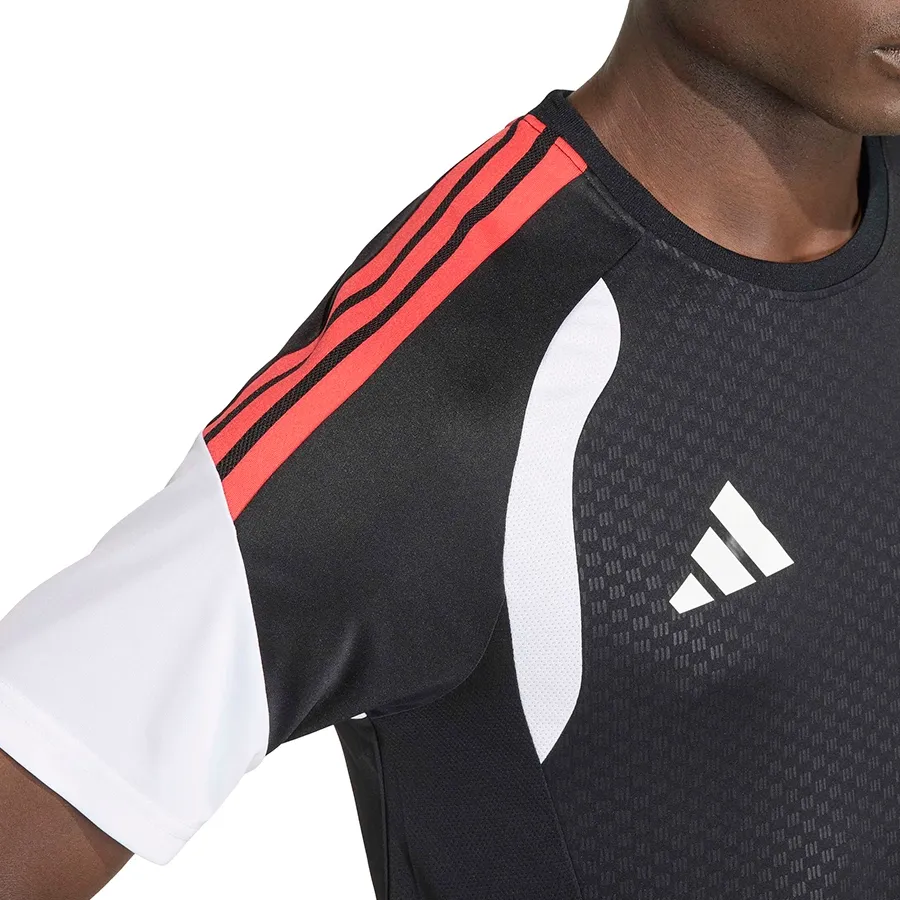 Imagen 4 de 6 de Camiseta adidas Tiro 26 Competition-NEGRO/BLANCO/ROJO