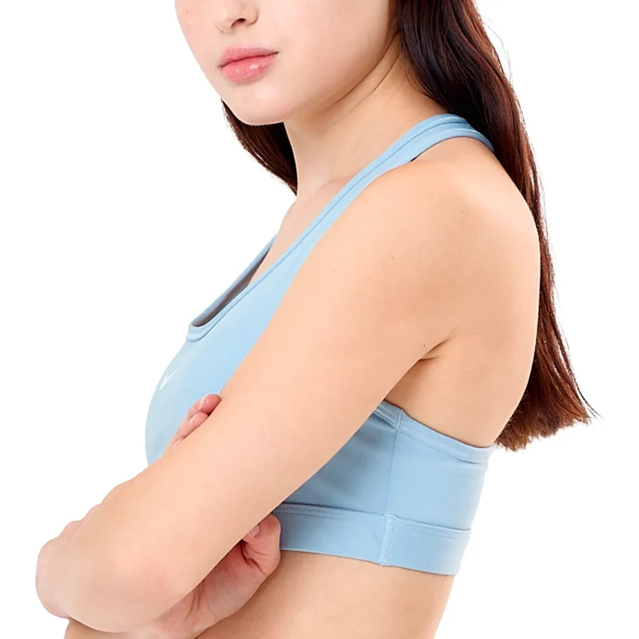 Imagen 1 de 3 de Top Nike Swoosh Medium Support-CELESTE