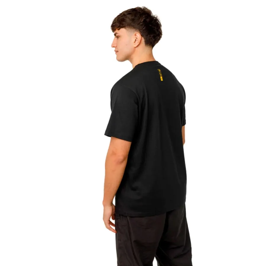 Imagen 2 de 5 de Remera Warner Bros The Flash Urban-NEGRO/ROJO