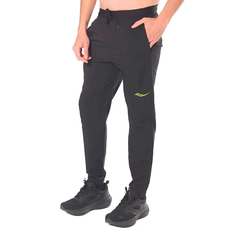 Imagen 0 de 5 de Pantalón Saucony Boston Woven-NEGRO