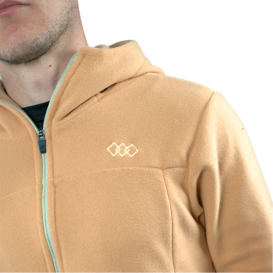 Imagen 4 de 5 de Campera Kamp Micropolar Con Capucha-BEIGE