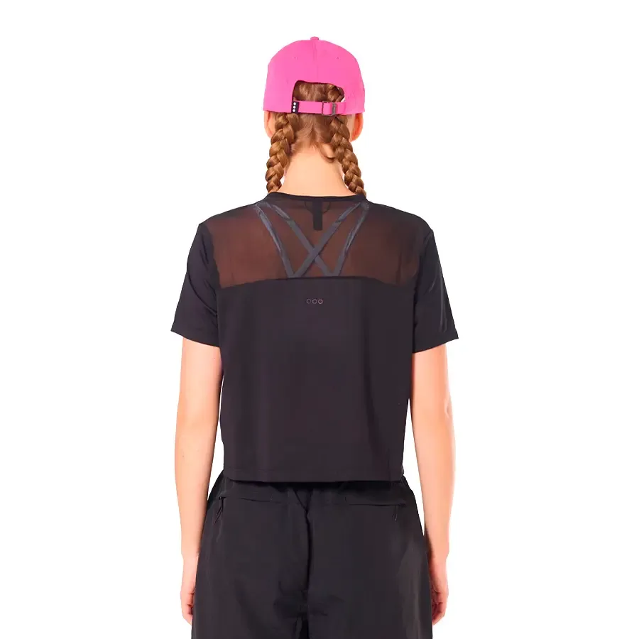 Imagen 2 de 5 de Remera Saucony Stopwatch Crop Tee-NEGRO