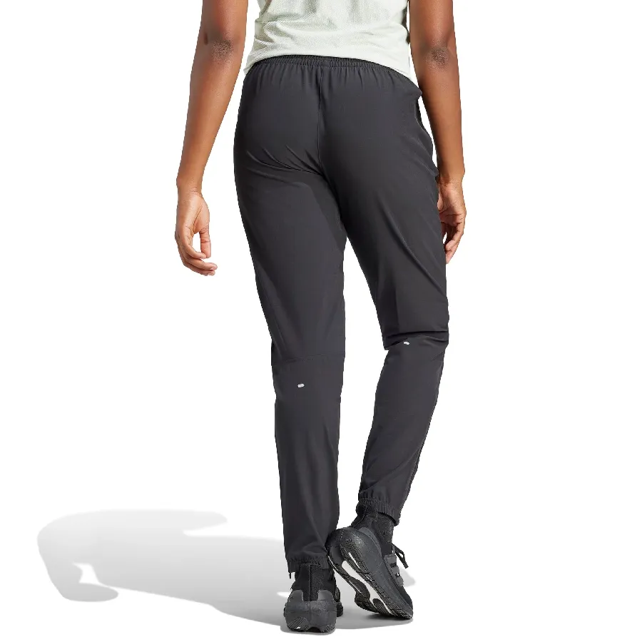 Imagen 1 de 5 de Pantalón adidas Run It TKO-NEGRO