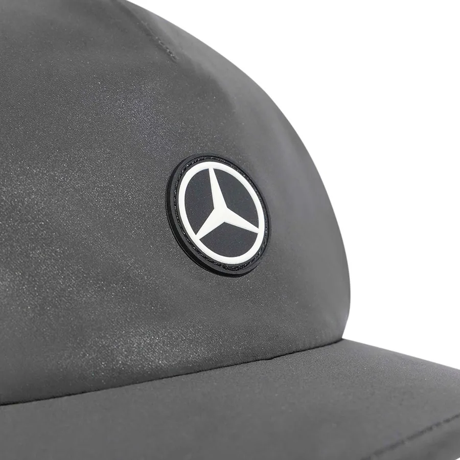 Imagen 2 de 4 de Gorra adidas Mercedes Amg Petronas F1 Team Mechanics-GRIS