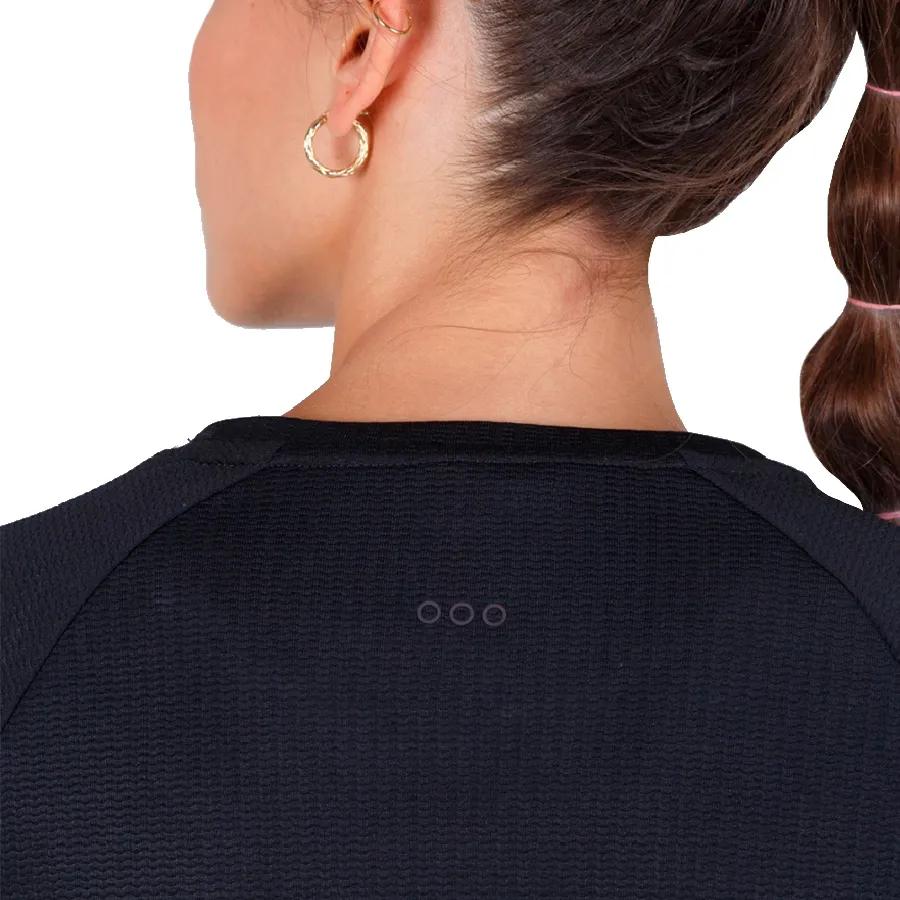 Imagen 1 de 2 de Buzo Saucony Thermal Top Triumph 3D Crew-NEGRO