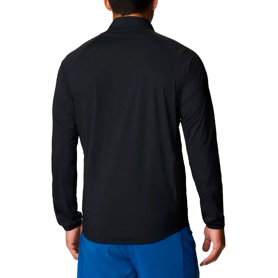 Imagen 4 de 6 de Remera Columbia Endless Trail-NEGRO