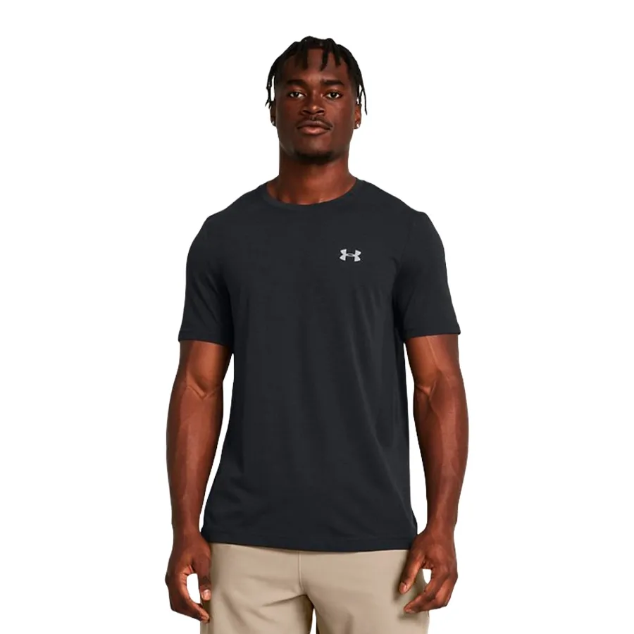 Imagen 0 de 4 de Remera Under Armour Vanish Seamless-NEGRO