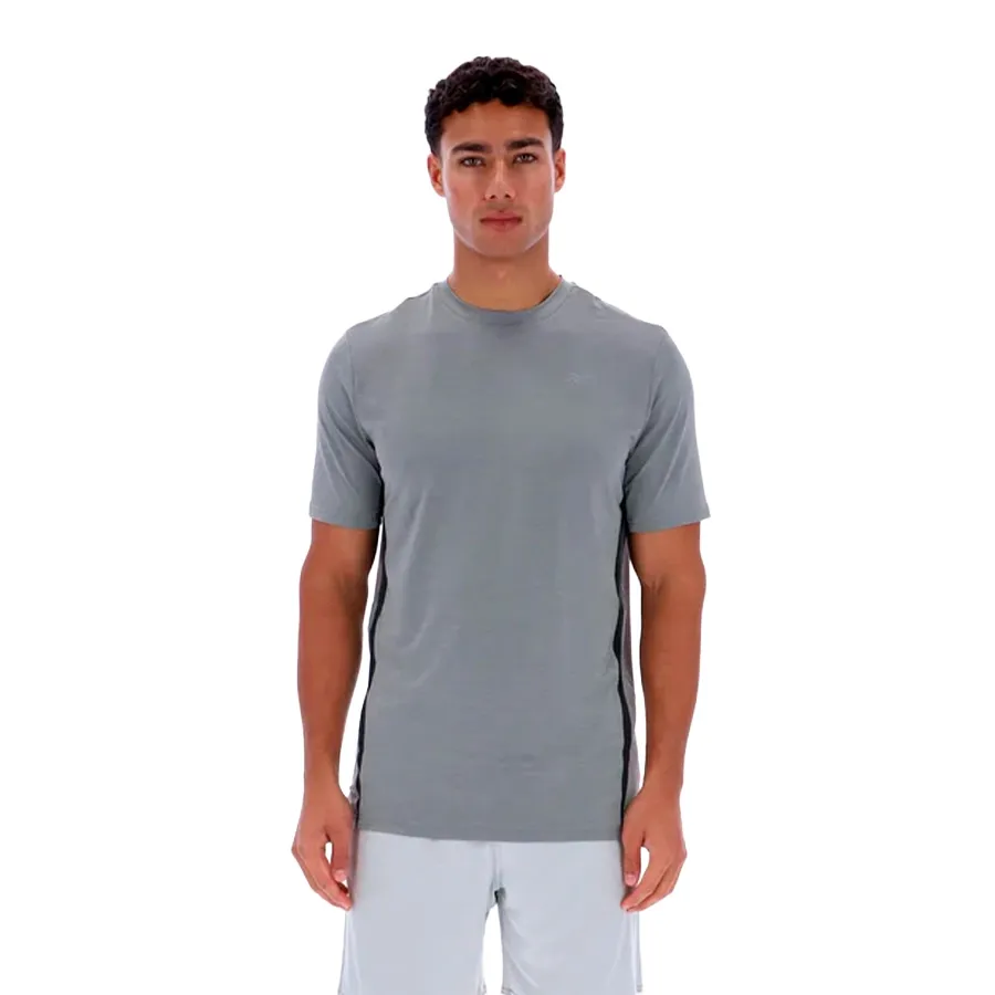 Imagen 0 de 3 de Remera Reebok Running SS Dotted-GRIS