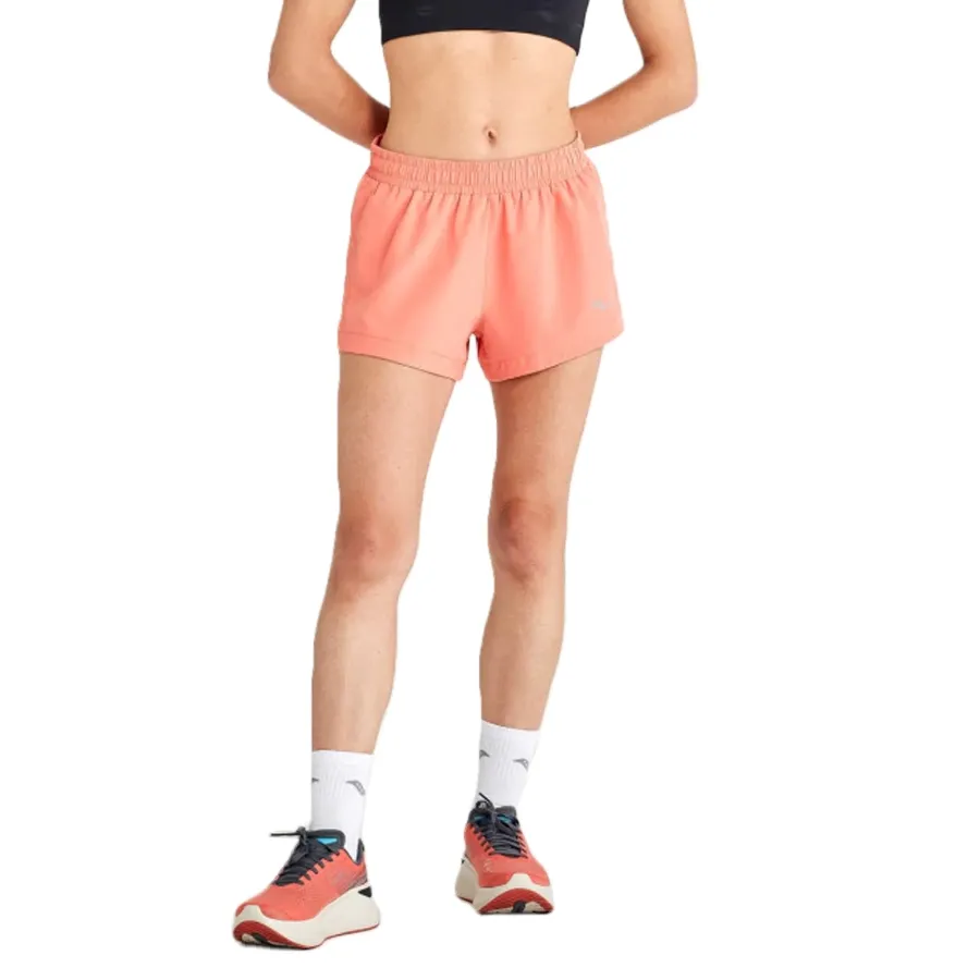 Imagen 0 de 5 de Shorts Saucony Outpace Woven-CORAL
