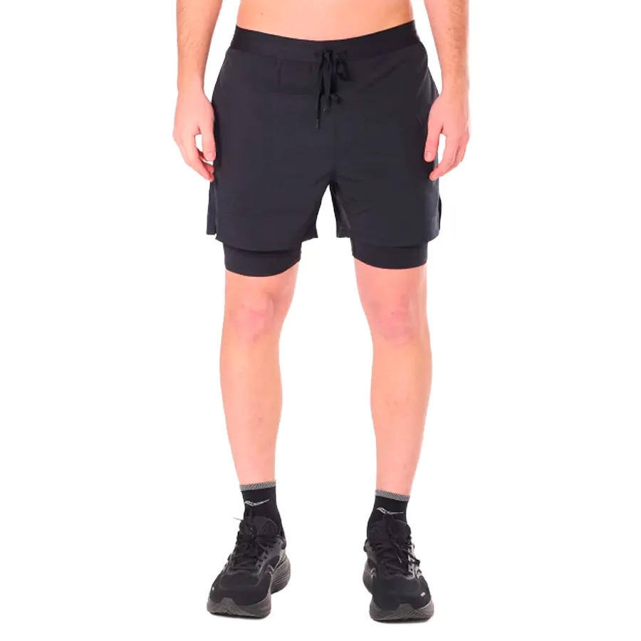 Imagen 0 de 3 de Short Saucony Outpace 7" 2-In-1-NEGRO