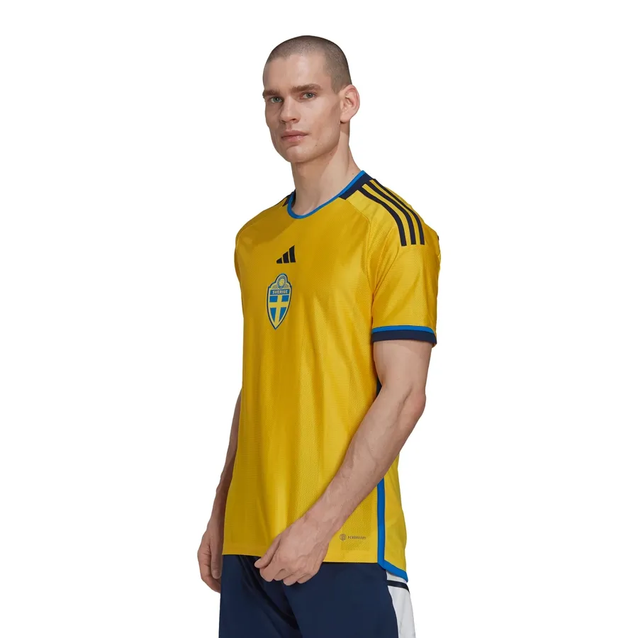 Imagen 2 de 6 de Camiseta adidas Titular Suecia 22-AMARILLO/AZUL