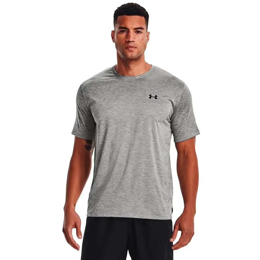 Imagen 1 de 4 de Remera Under Armour Training Vent 2.0 para Hombre-GRIS