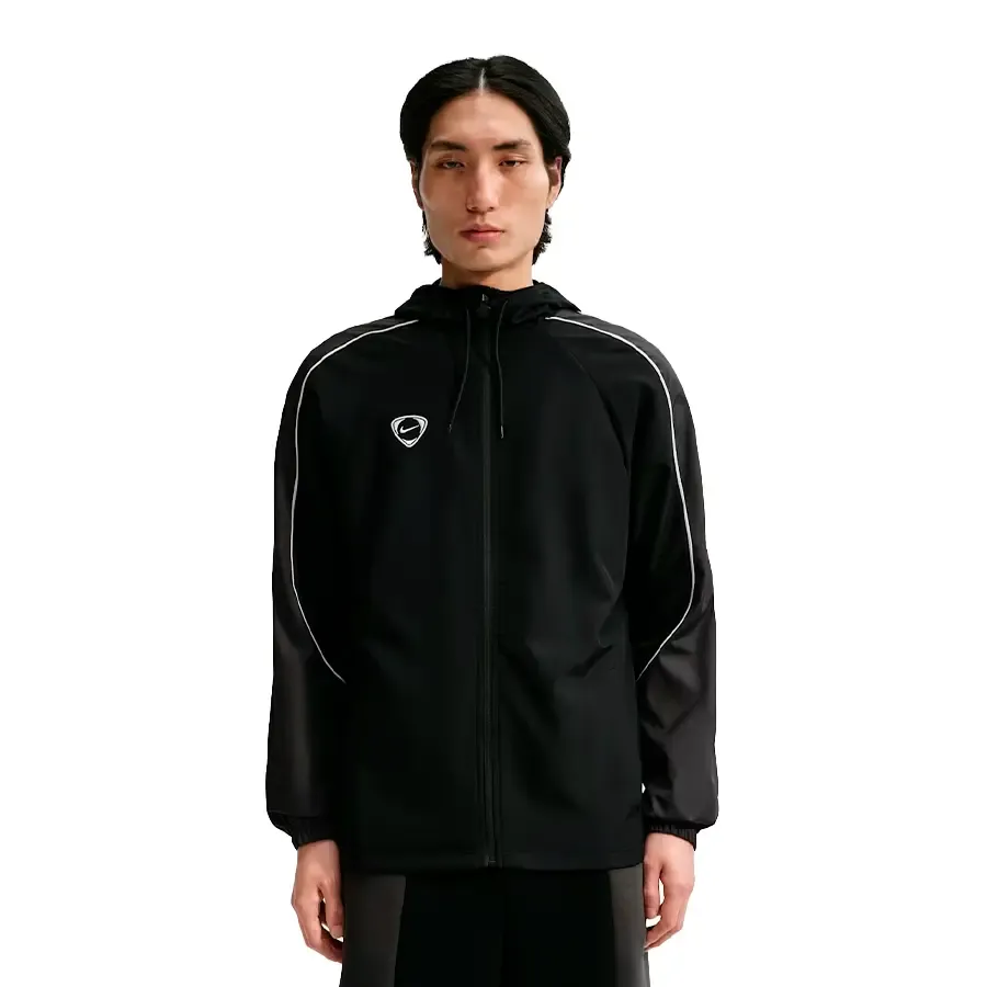 Imagen 0 de 3 de Campera Nike Academy+-NEGRO
