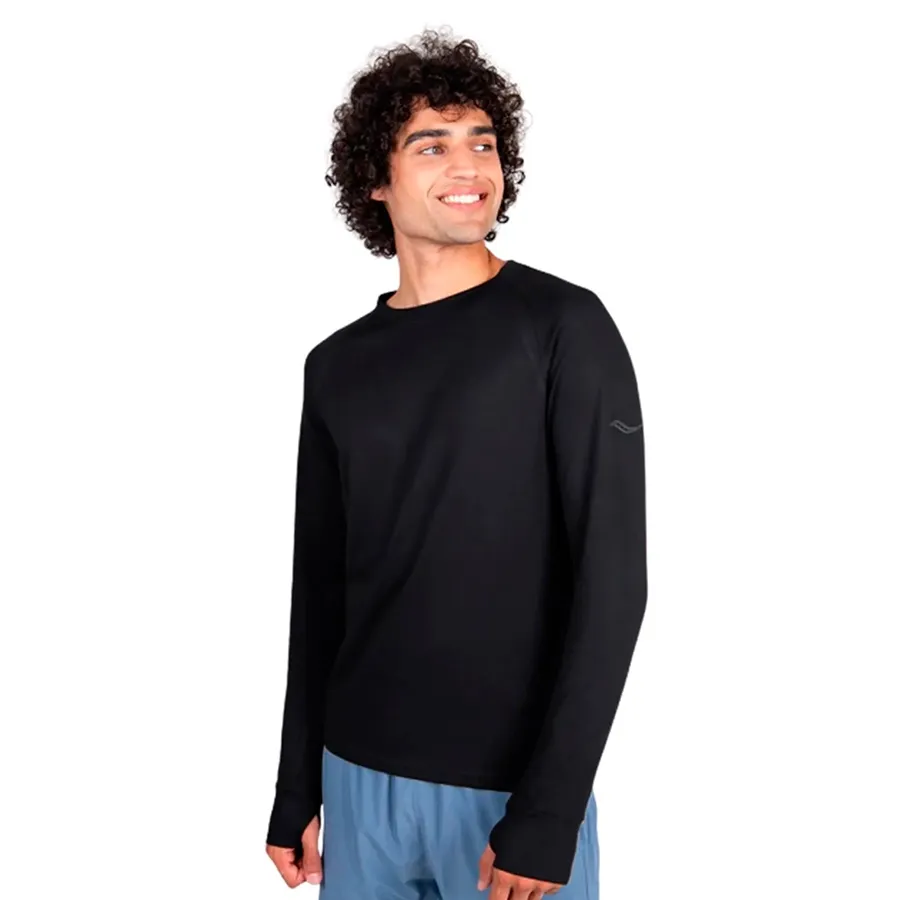 Imagen 1 de 5 de Buzo Saucony Thermal Top Triumph 3D Crew-NEGRO