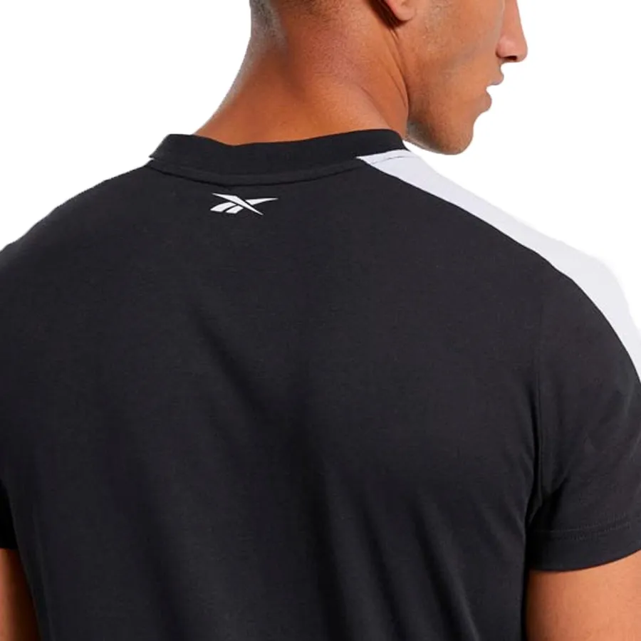 Imagen 3 de 6 de Remera Reebok Graphic-NEGRO/BLANCO