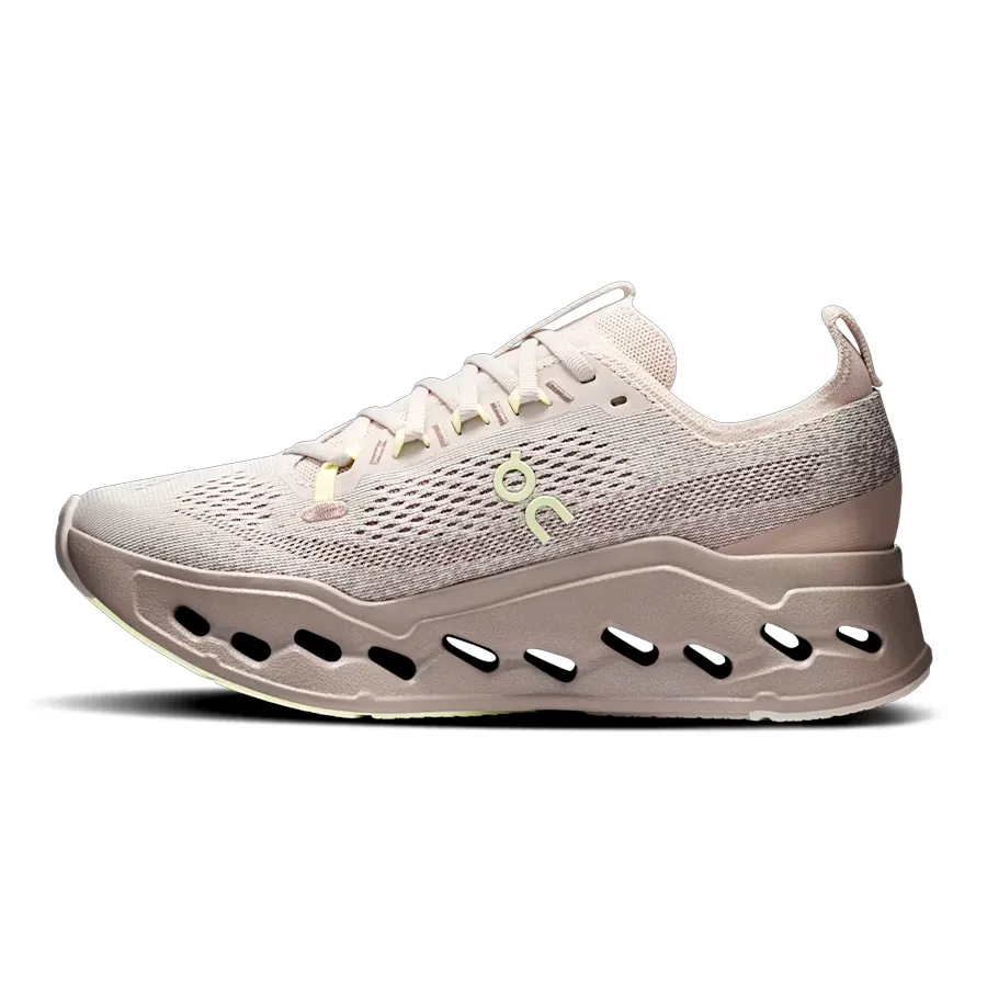 Imagen 2 de 6 de Zapatillas On Cloudsurfer Max-BEIGE/AMARILLO