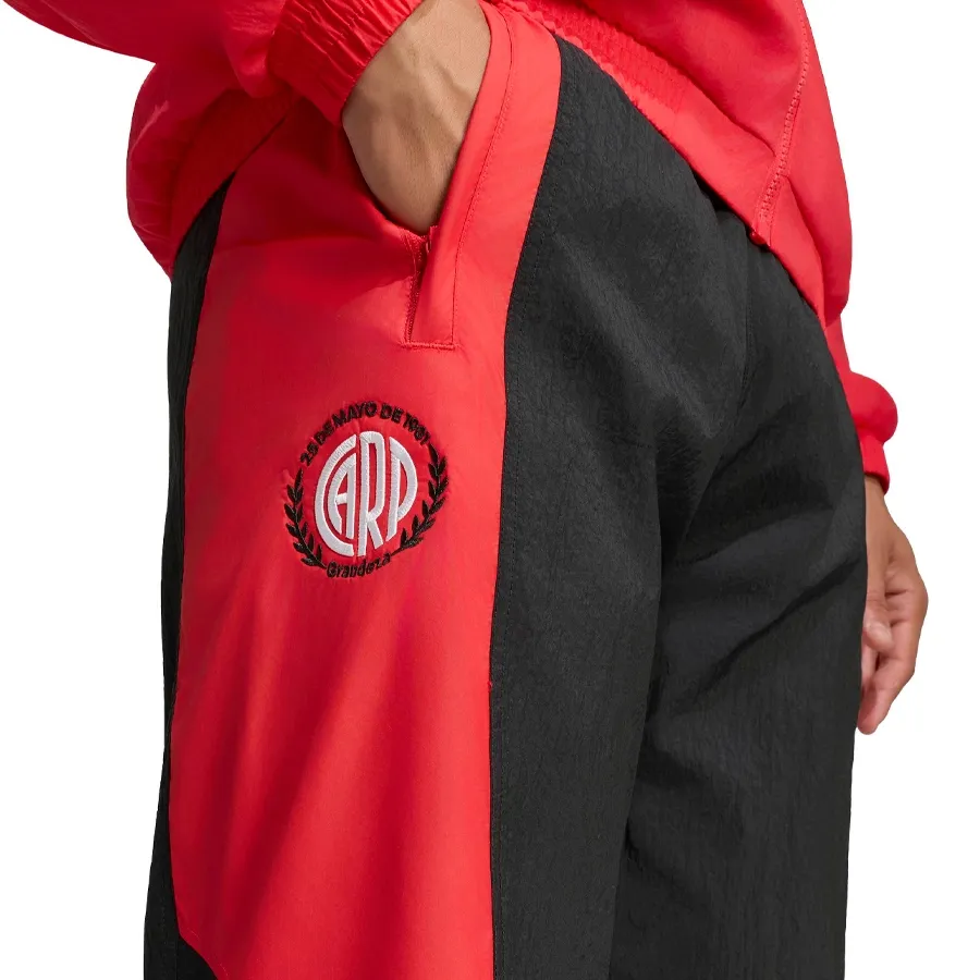 Imagen 3 de 5 de Pantalón adidas originals Eqt River Plate-NEGRO/ROJO/BLANCO