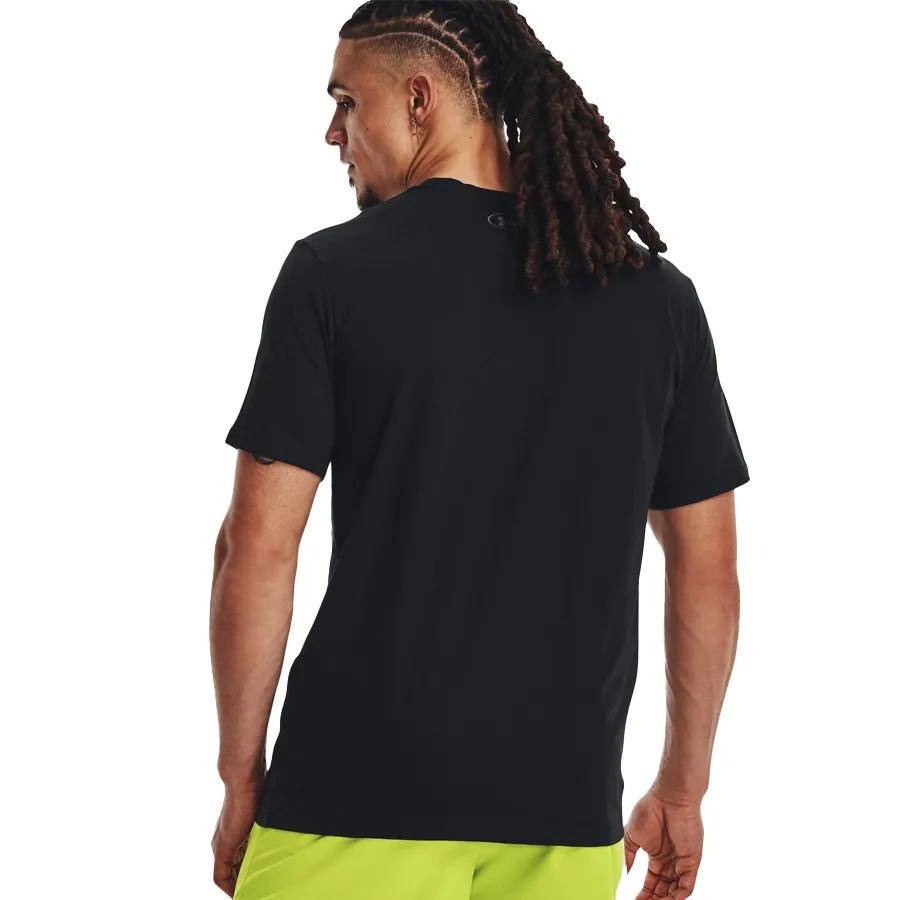 Imagen 4 de 5 de Remera Under Armour Enter At Your Own-NEGRO/LIMA/BLANCO