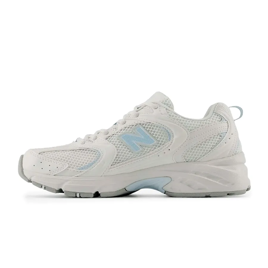 Imagen 2 de 5 de Zapatillas New Balance 530-HUESO/CELESTE