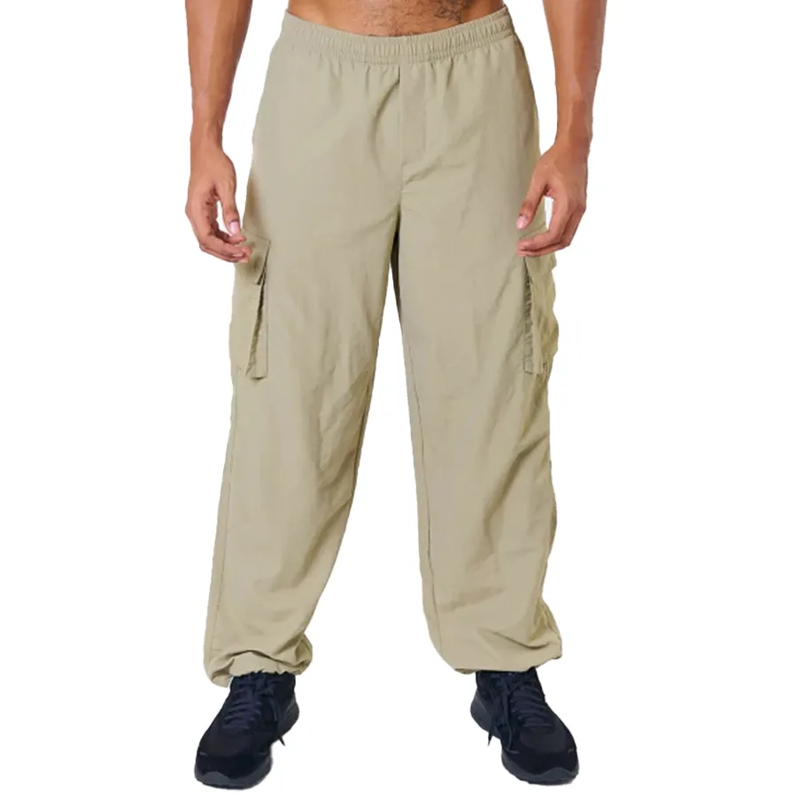 Imagen 0 de 4 de Pantalón Saucony Metro Parachute-BEIGE