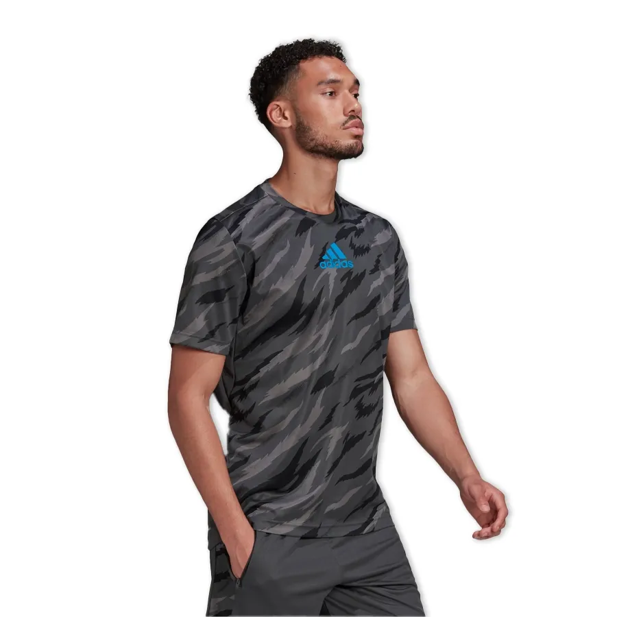 Imagen 2 de 6 de Remera adidas Aeroready Feelstrcamo-GRAFITO/CELESTE