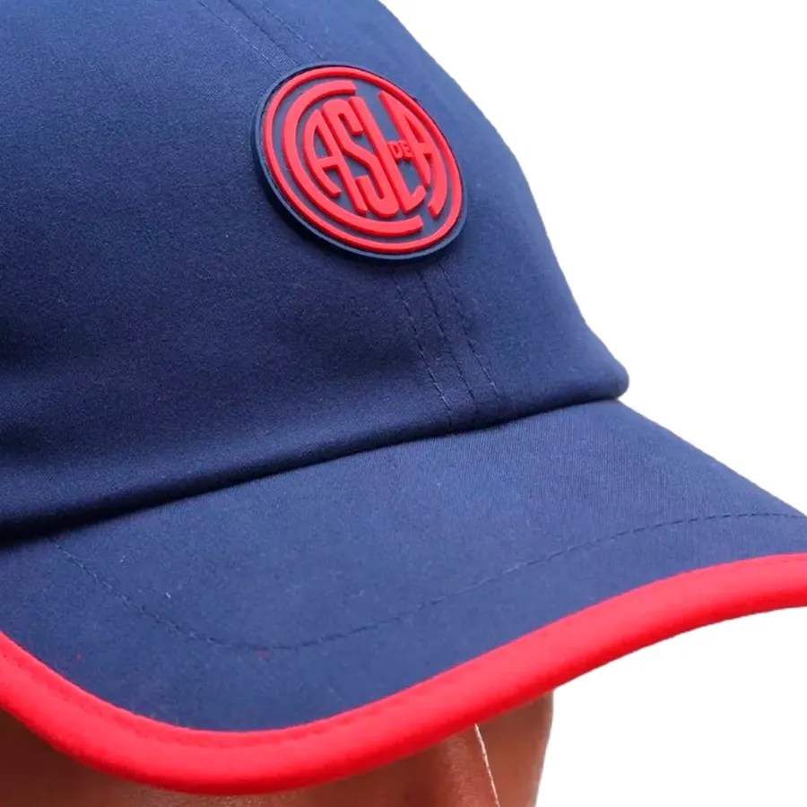 Imagen 2 de 3 de Gorra Atomik Performance San Lorenzo 25-AZUL