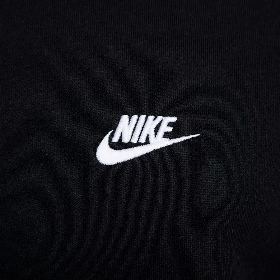 Imagen 3 de 4 de Buzo Nike Club Crew-NEGRO