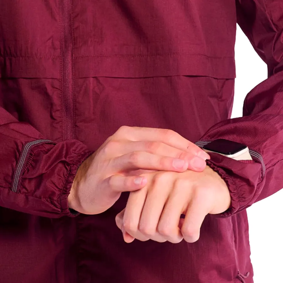 Imagen 5 de 10 de Campera Saucony Triumph Packaway-BORDO